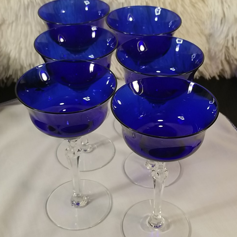 Louie Glass Colbalt Champagne Glasses - Picture 9 of 10